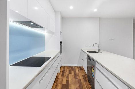 Photo of property in 6/46 Wellington Street, Howick, Auckland, 2014