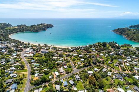 Photo of property in 1 Puriri Road, Oneroa, Waiheke Island, 1081