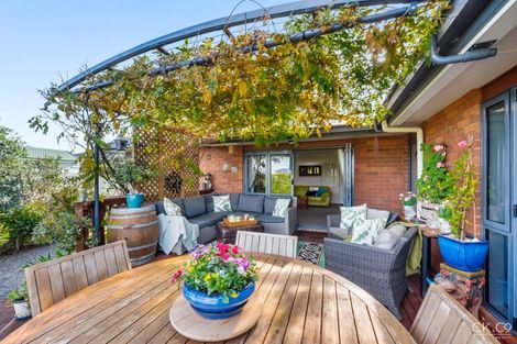 Photo of property in 53 Riverstone Drive, Riverstone Terraces, Upper Hutt, 5018