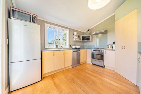 Photo of property in 14 Granville Street, Silverstream, Upper Hutt, 5019