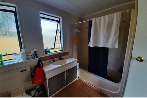 Photo of property in 52 Gibson Road, Tuakau, 2121