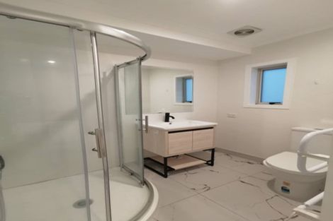 Photo of property in 2/218 Green Lane West, Epsom, Auckland, 1051