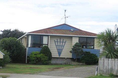 Photo of property in 15 Palmer Court, Paraparaumu, 5032