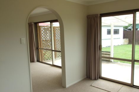 Photo of property in 62 Pencarrow Street, Highbury, Palmerston North, 4412