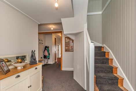 Photo of property in 73 Wakefield Road, Levin, 5571