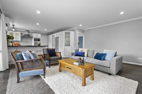 Photo of property in 10 Damio Place, Cambridge, 3434