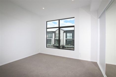 Photo of property in 7 Glenae Lane, Hobsonville, Auckland, 0618