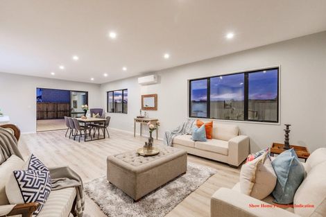 Photo of property in 15 Ropere Street, Kumeu, 0810