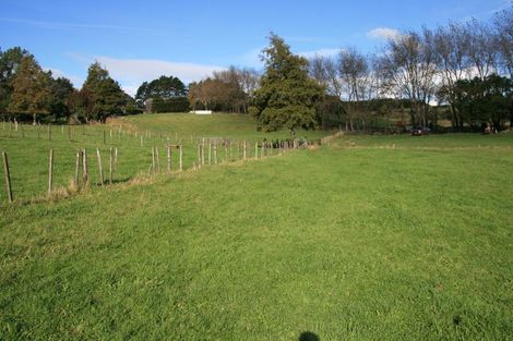 Photo of property in 556 Mangorei Road, Mangorei, New Plymouth, 4371