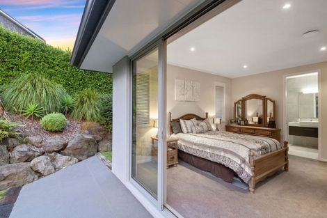 Photo of property in 30 Wicklam Lane, Greenhithe, Auckland, 0632
