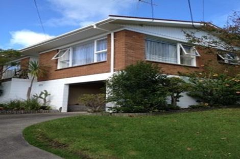 Photo of property in 1/16 Anne Road, Hillcrest, Auckland, 0627