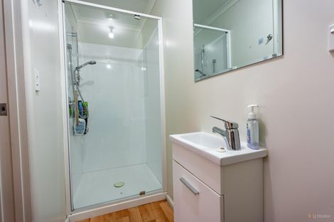 Photo of property in 19 Oxford Street, West End, Timaru, 7910