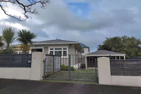 Photo of property in 34 Miller Street, Point Chevalier, Auckland, 1022