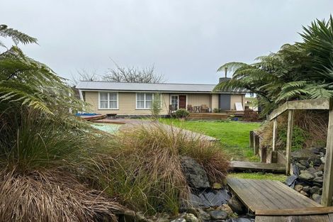 Photo of property in 1076 State Highway 1, Manakau, Levin, 5573