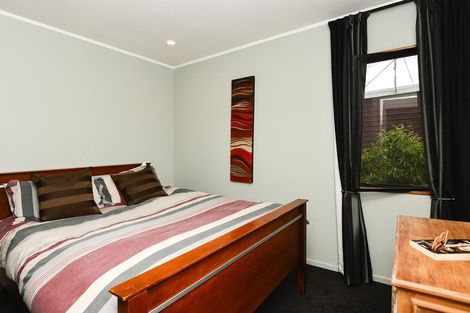 Photo of property in 2c Cradock Street, Avondale, Auckland, 1026