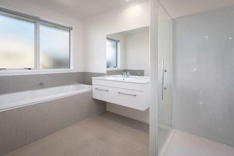 Photo of property in 14b Carisbrooke Street, Katikati, 3129