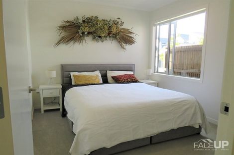 Photo of property in 4/2 Warrant Officer Lane, Hobsonville, Auckland, 0616