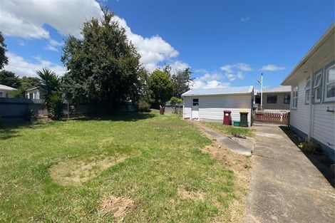 Photo of property in 17 Balmoral Street, Levin, 5510