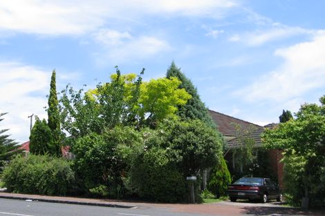 Photo of property in 1229 New North Road, Avondale, Auckland, 1026