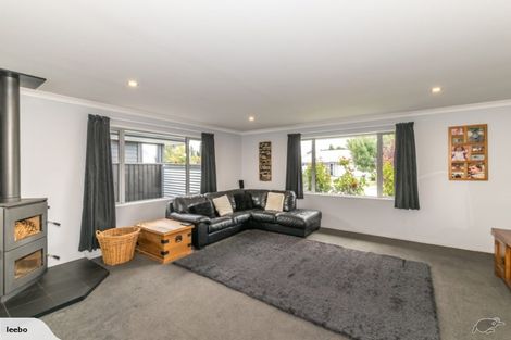 Photo of property in 4 Franklin Drive, Rangiora, 7400