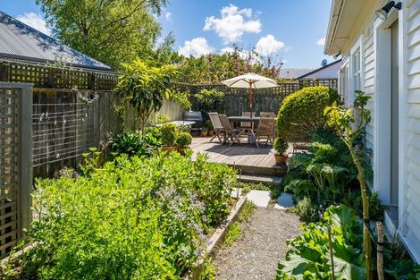 Photo of property in 17 Fitzherbert Street, Alicetown, Lower Hutt, 5010