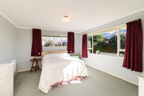 Photo of property in 34 Washington Parade, Milson, Palmerston North, 4414