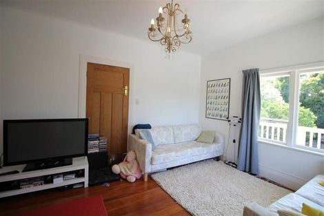 Photo of property in 27a Lloyd Avenue, Mount Albert, Auckland, 1025