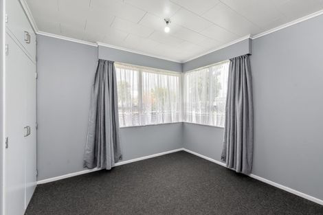 Photo of property in 14 Grenville Street, Levin, 5510