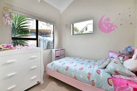 Photo of property in 1/169 Hibiscus Coast Highway, Red Beach, 0932