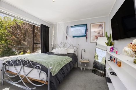 Photo of property in 16 Tawai Street, Trentham, Upper Hutt, 5018