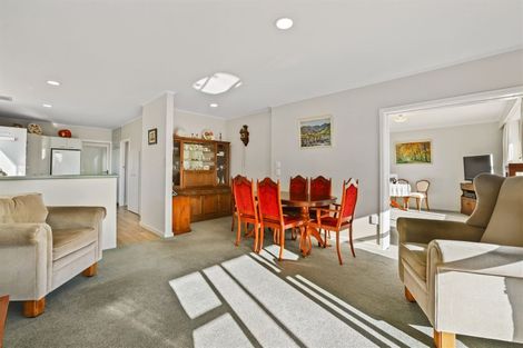 Photo of property in 40 Cannon Hill Crescent, Mount Pleasant, Christchurch, 8081