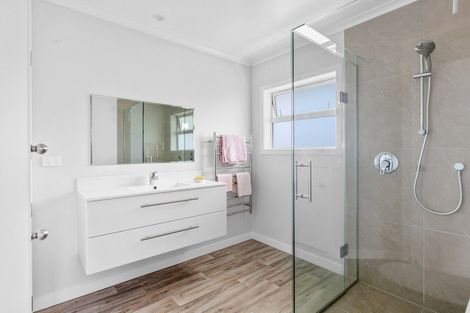 Photo of property in 429 Waitoki Road, Waitoki, Silverdale, 0994