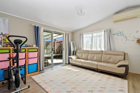 Photo of property in 6a Okere Place, Tikipunga, Whangarei, 0112