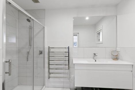 Photo of property in 8 Nadia Grove, Khandallah, Wellington, 6035