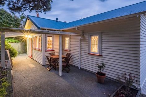 Photo of property in 20 Aranoni Street, Island Bay, Wellington, 6023