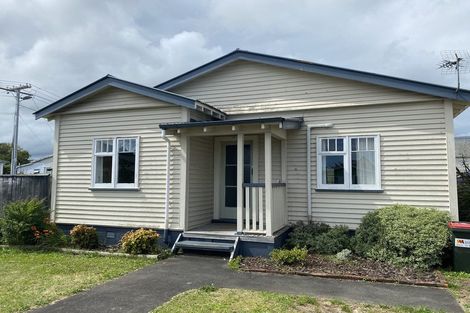 Photo of property in 10 Lowther Street, Whanganui, 4500