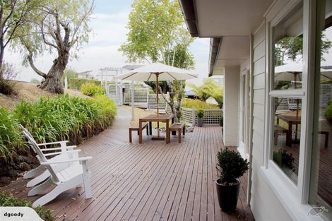 Photo of property in 58 Fowler Street, Northcote, Auckland, 0627