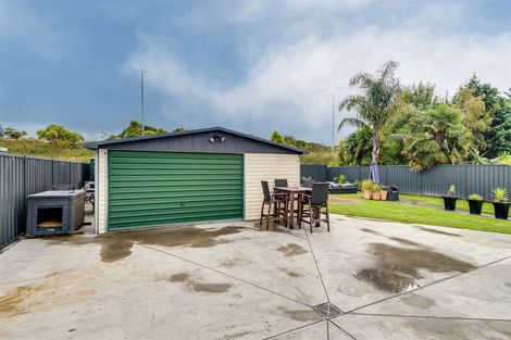 Photo of property in 76 Clarence Cox Crescent, Pirimai, Napier, 4112