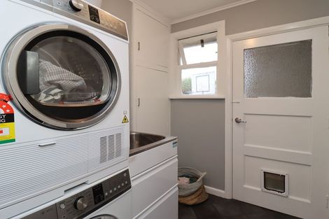 Photo of property in 51 Tamar Street, South Hill, Oamaru, 9400