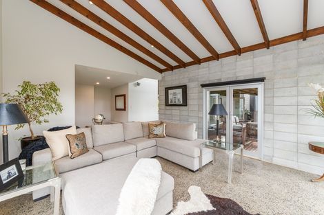 Photo of property in 62 Kereru Drive, Turitea, Palmerston North, 4472