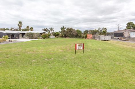Photo of property in 16 Mylindas Road, Whakatiwai, Miranda, 2473