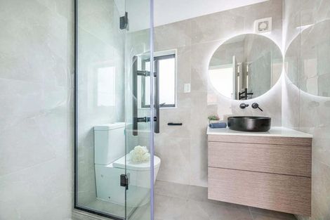 Photo of property in 14b Firth Road, Torbay, Auckland, 0630