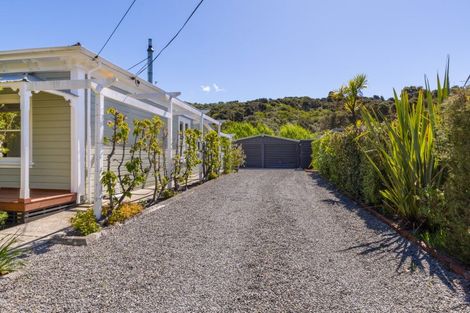 Photo of property in 58 Hampden Street, Picton, 7220