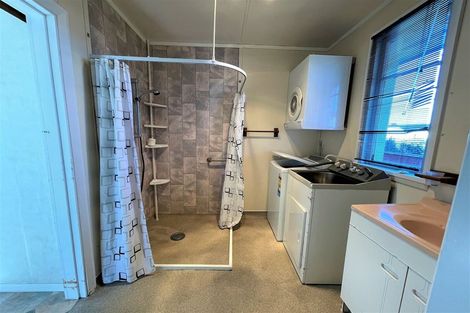 Photo of property in 25 John Street, Balclutha, 9230