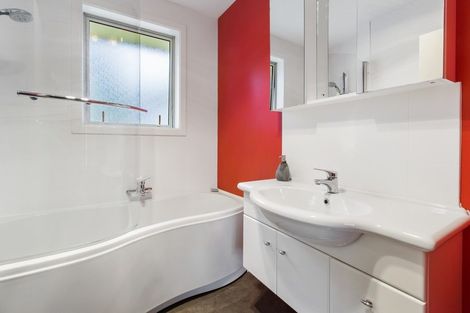 Photo of property in 43 King Street, Pareora, 7912