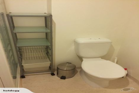 Photo of property in Terrace Heights Apartments, 2/163p The Terrace, Wellington Central, Wellington, 6011