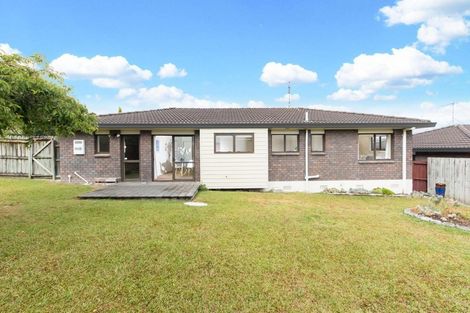 Photo of property in 1/111 Sturges Road, Henderson, Auckland, 0612