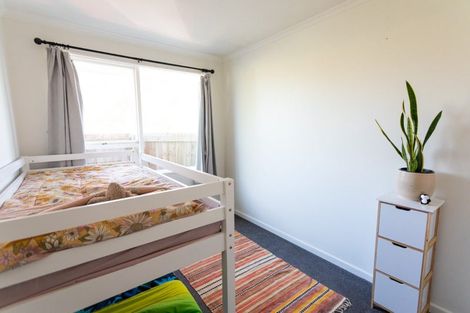 Photo of property in 1/185 Queenspark Drive, Parklands, Christchurch, 8083