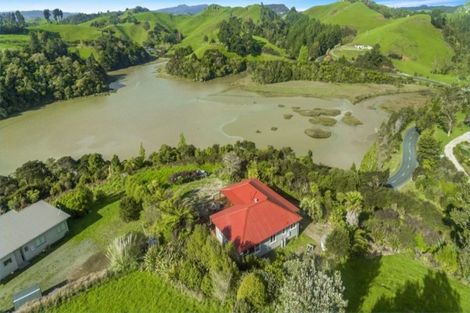 Photo of property in 1207 Harbour Road, Hauturu, Oparau, 3886