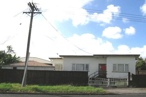 Photo of property in 9 Robertson Road, Ranui, Auckland, 0612